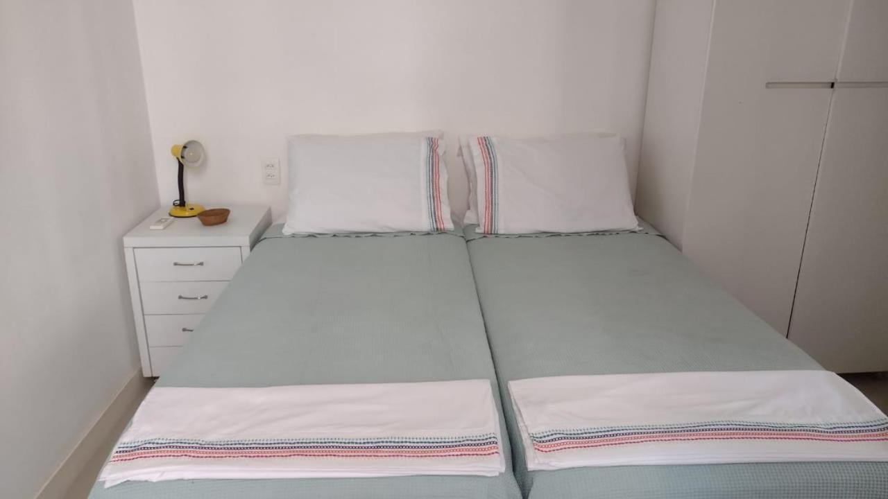 Apartamento Em Copacabana - Rua Bolivar - 2 Quartos - Excelente Localizacao Rio de Janeiro Exteriér fotografie